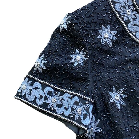 VINTAGE PAPELL BOUTIQUE Top Womens Sz Small Black Floral Beaded Holiday Glam - Picture 3 of 5